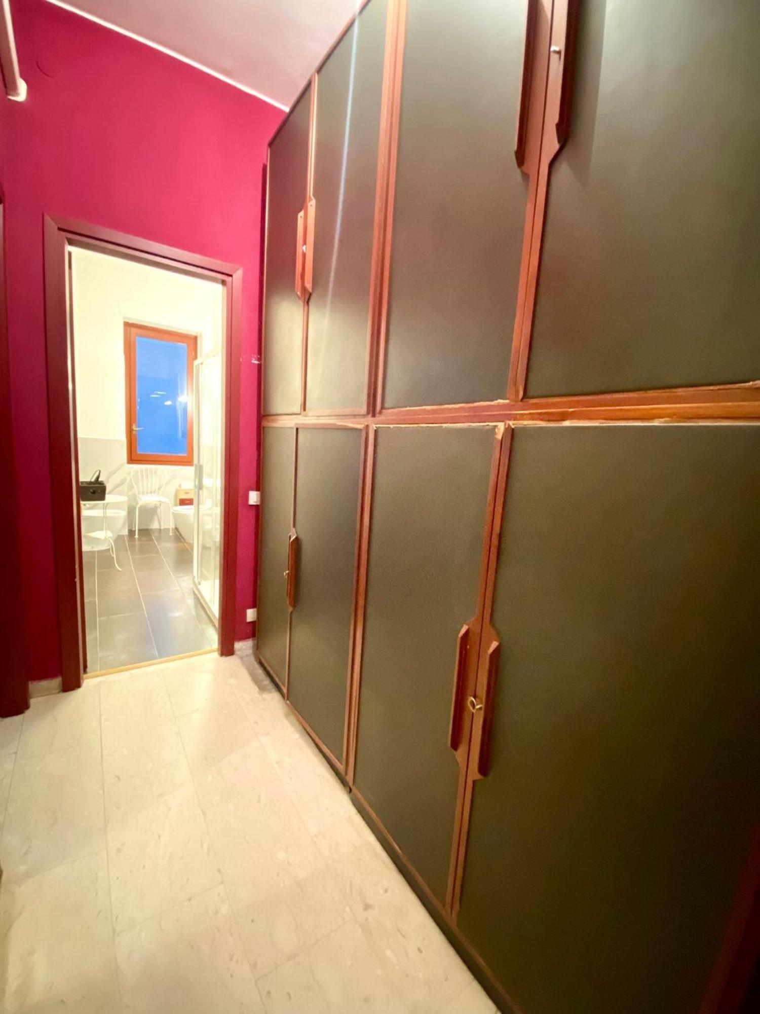 Appartamento In Darsena - Navigli Milão Exterior foto